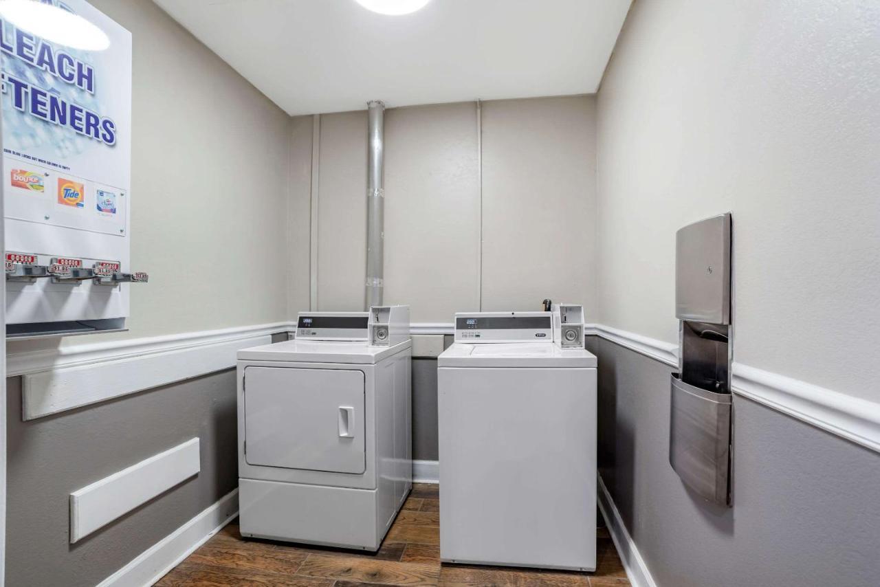 Quality Inn Moultrie Extérieur photo