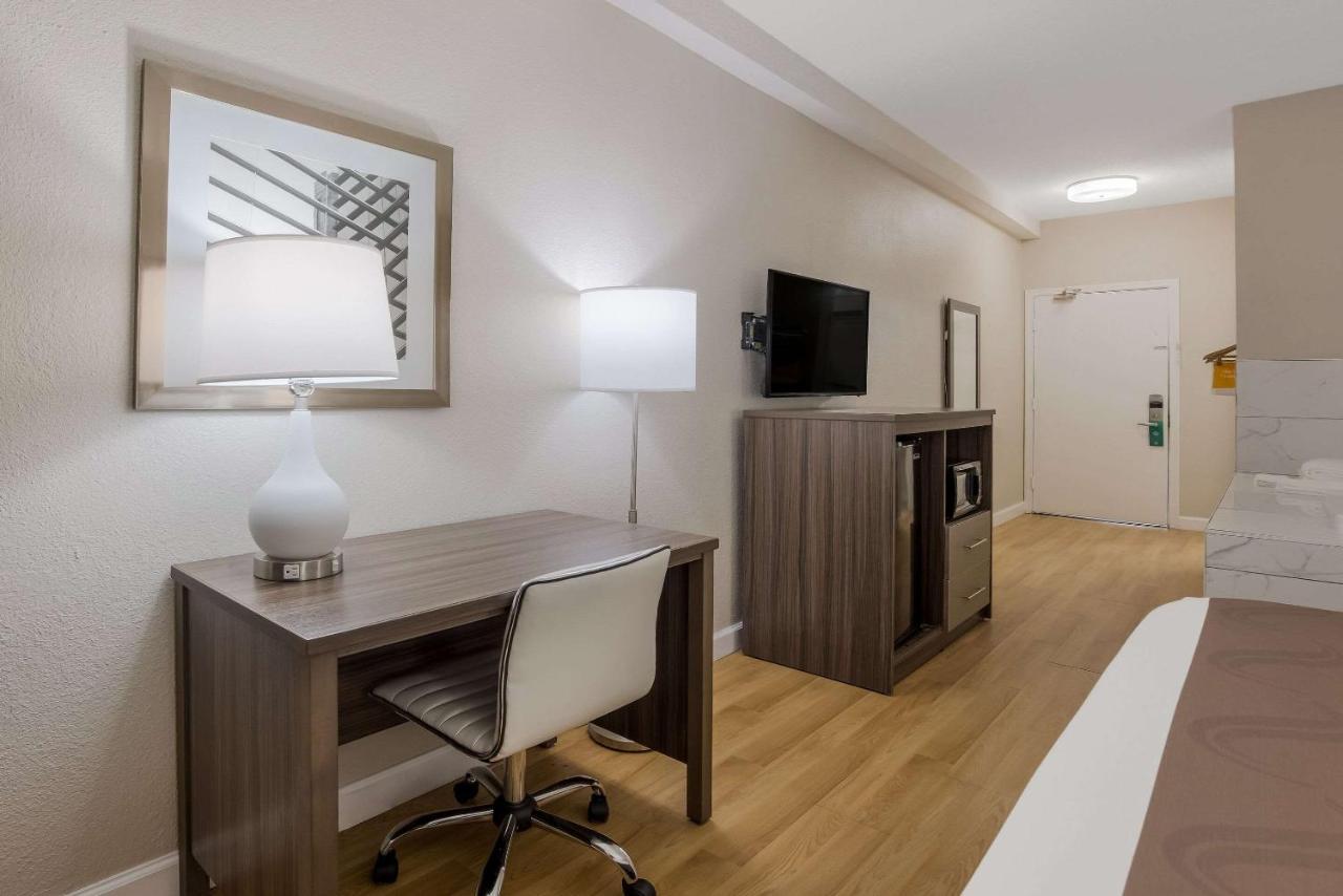 Quality Inn Moultrie Extérieur photo